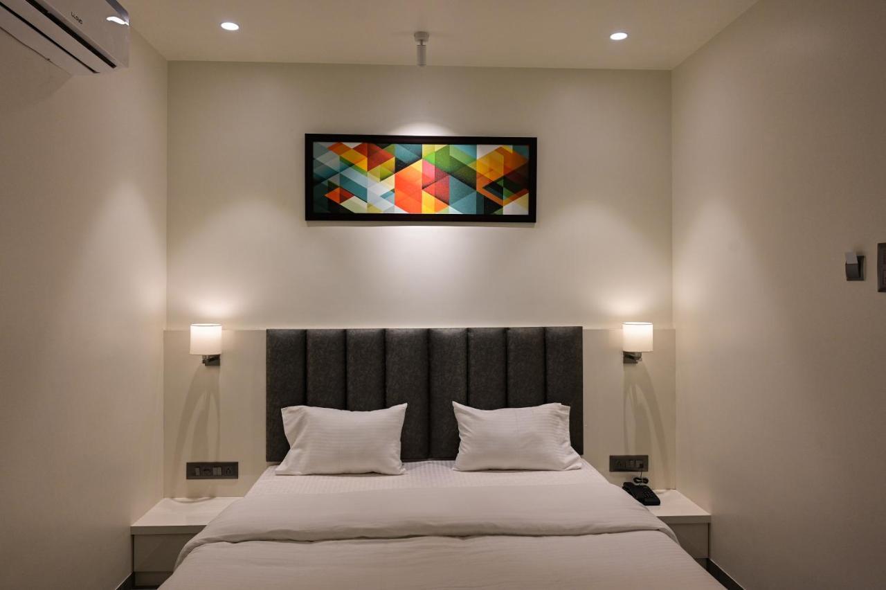 Hotel My Home Residency Nashik Extérieur photo