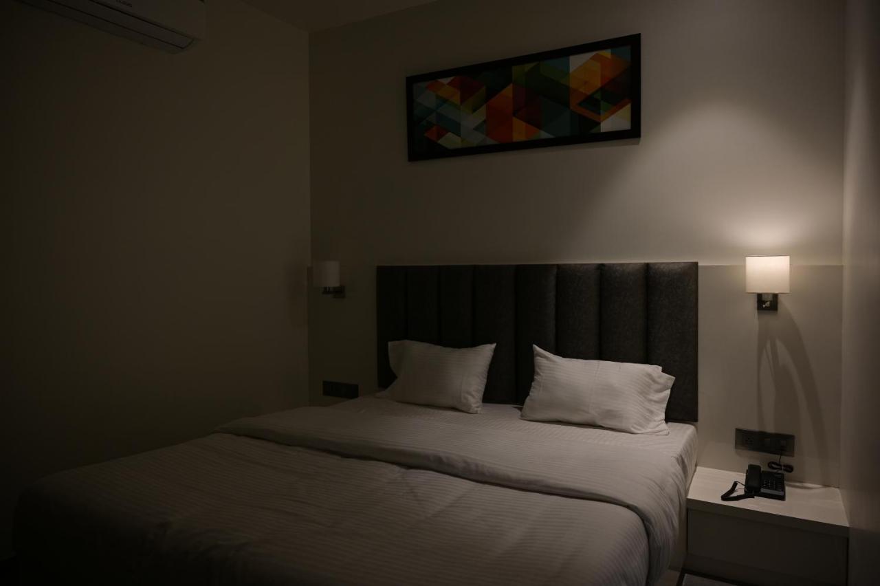 Hotel My Home Residency Nashik Extérieur photo