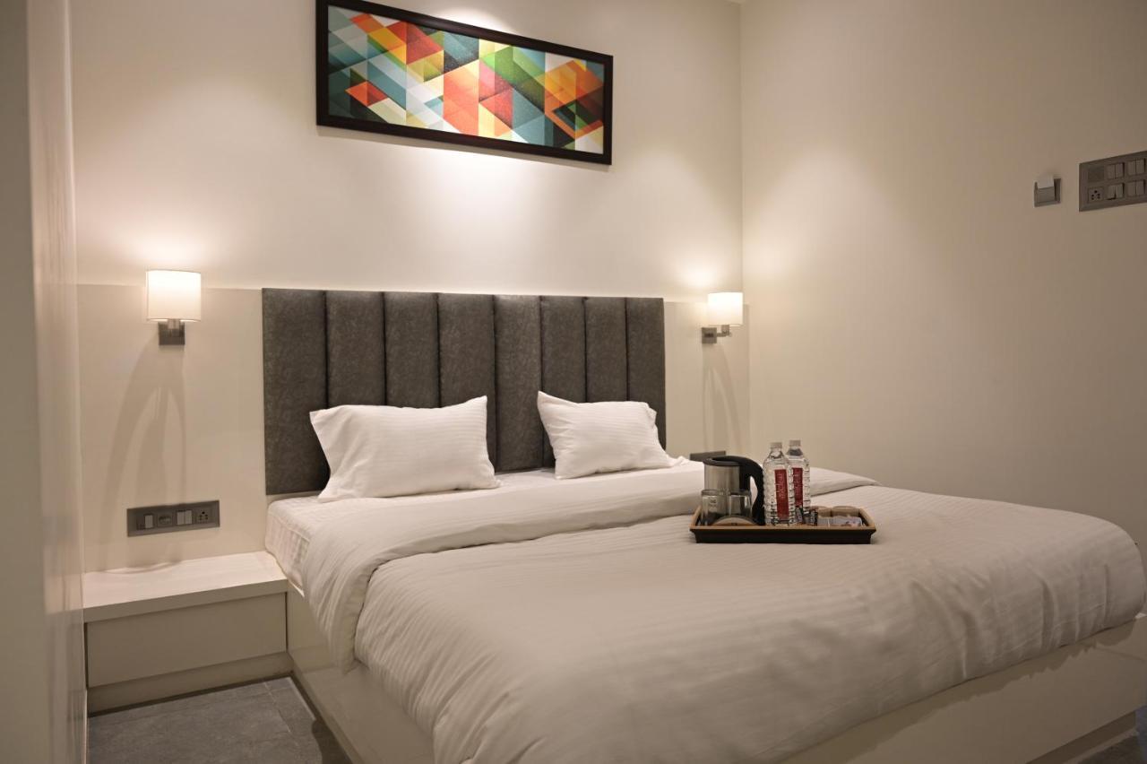 Hotel My Home Residency Nashik Extérieur photo